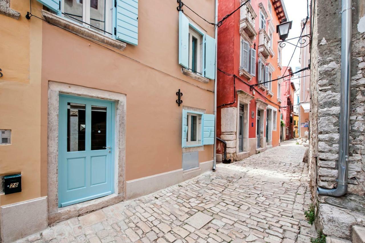 Apartments Casa Roccia Bianca ロヴィニ エクステリア 写真